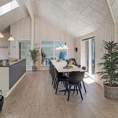 18 Person In Hasselberg Kappeln